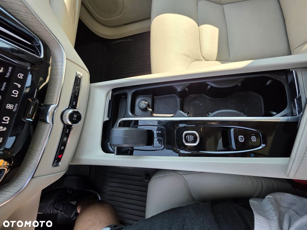Volvo XC 60 B5 B Inscription - 21