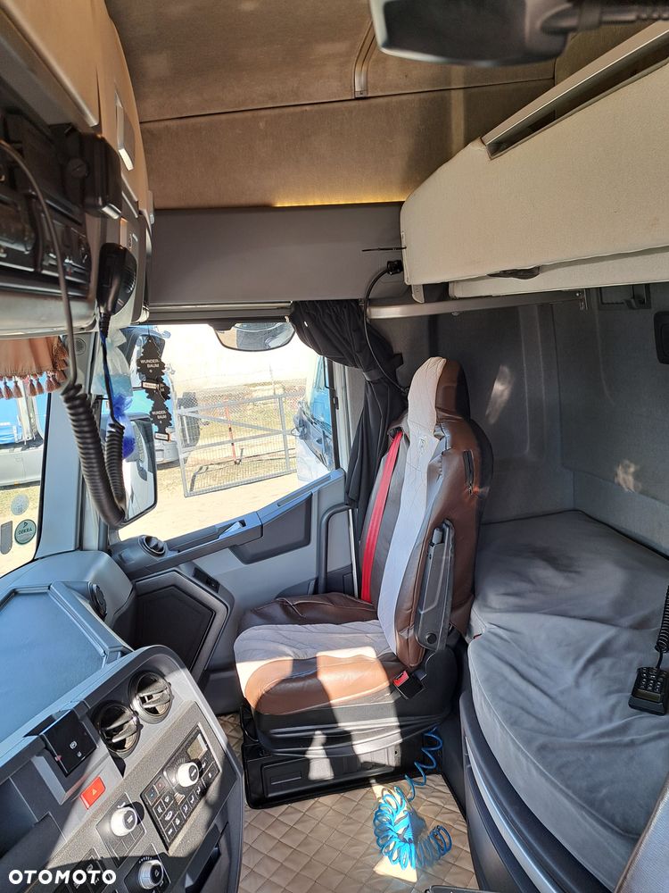 Renault Gama T520 i T480 Low deck - 15