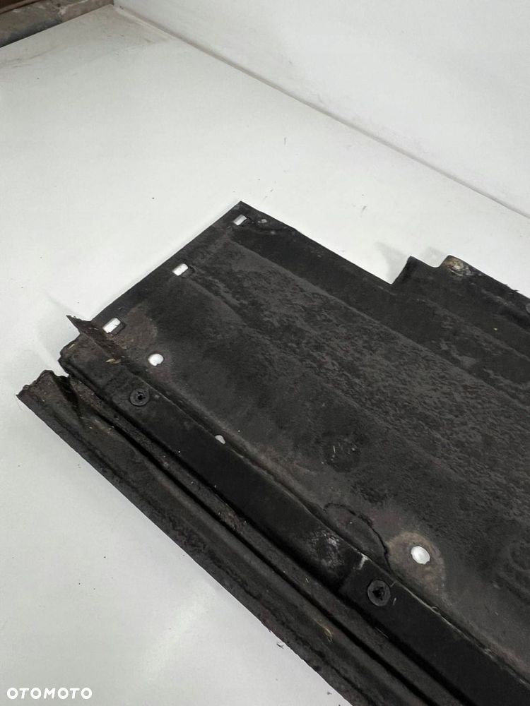 Osłona pod silnik 3.0 TDI Audi A4 S4 B8 8K - 4