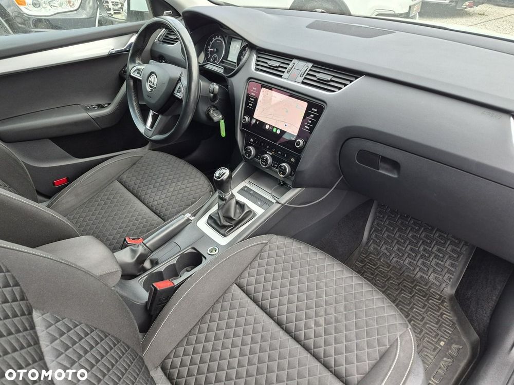Skoda Octavia - 18