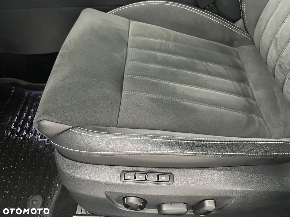Skoda Superb 2.0 TDI SCR Style DSG - 18
