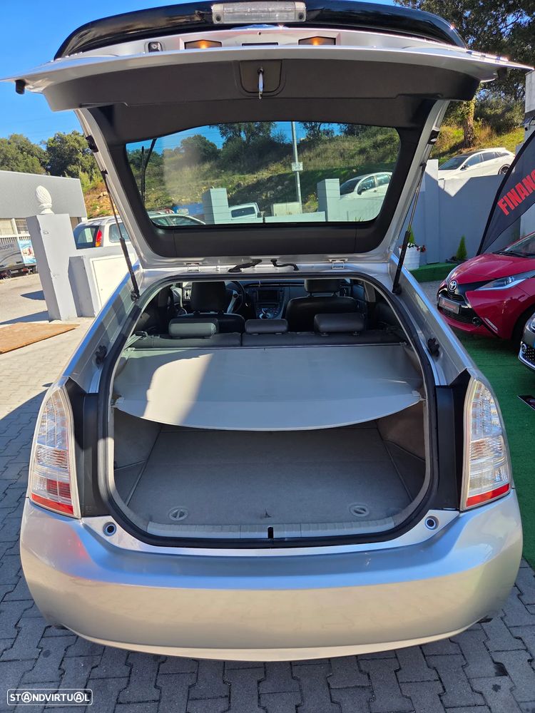Toyota Prius - 6