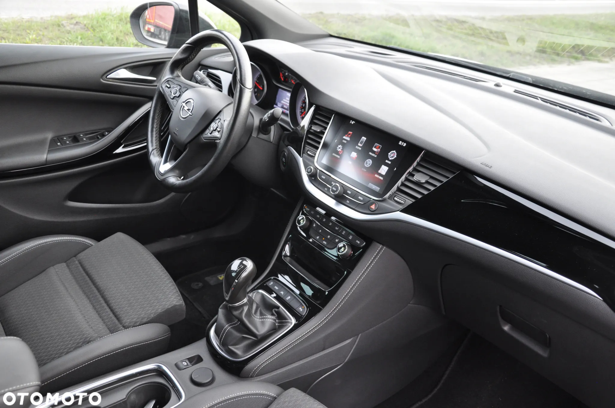 Opel Astra 1.6 BiTurbo D (CDTI) Start/Stop Innovation - 17