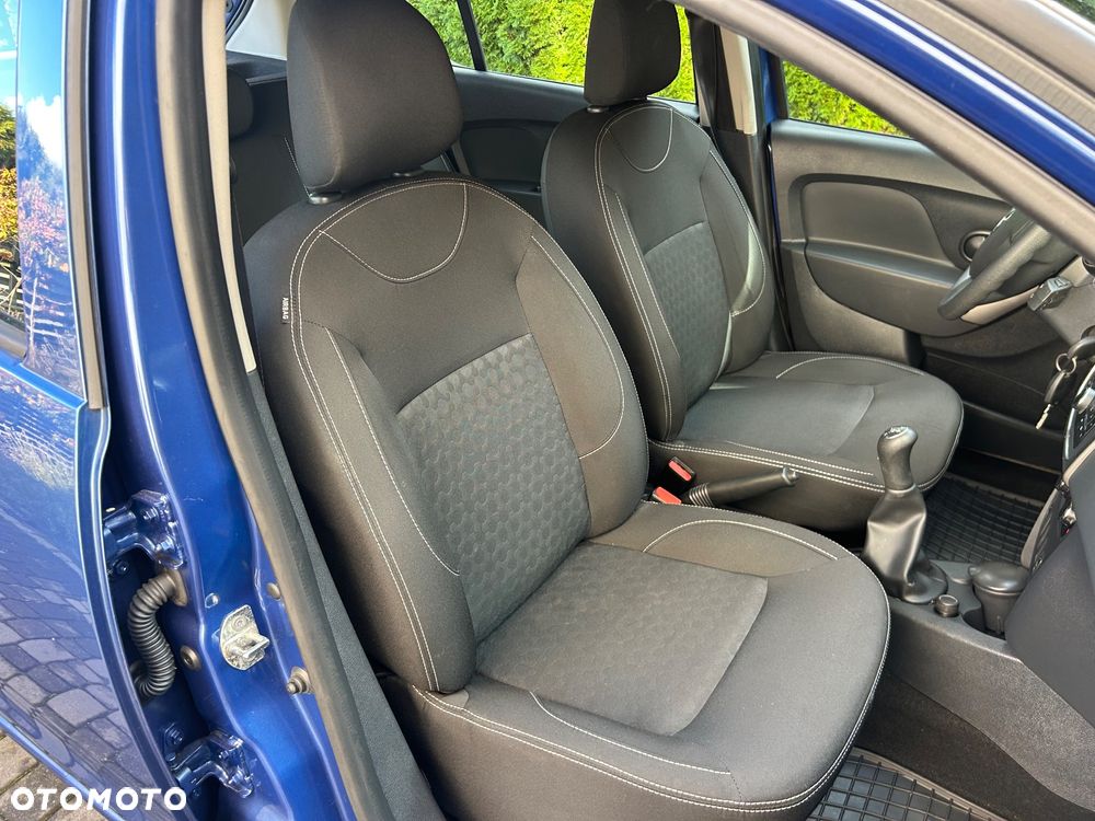 Dacia Sandero dCi 90 Celebration - 17