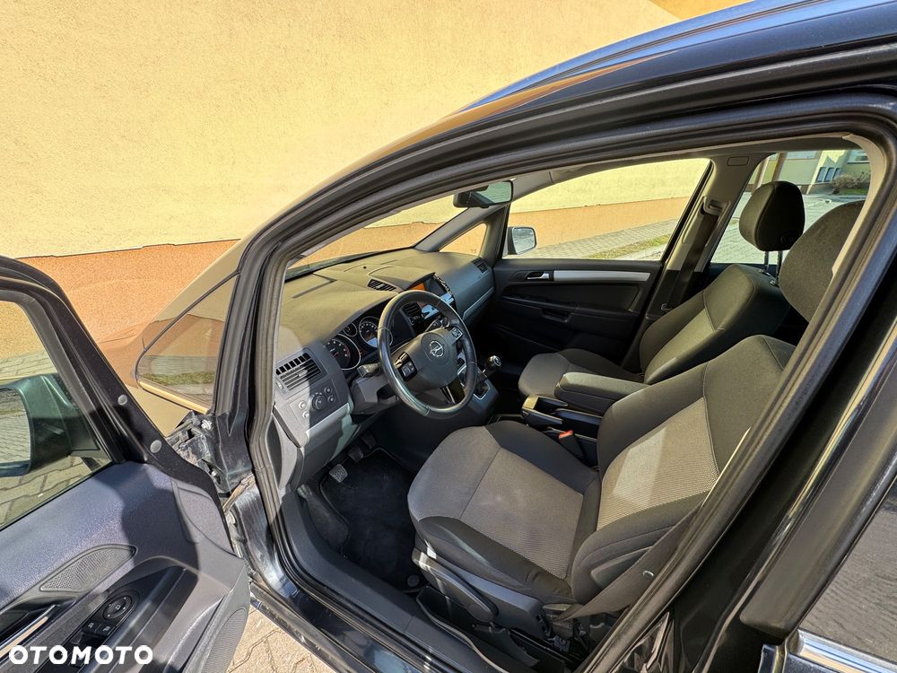 Opel Zafira 1.6 Cosmo EU5 - 5