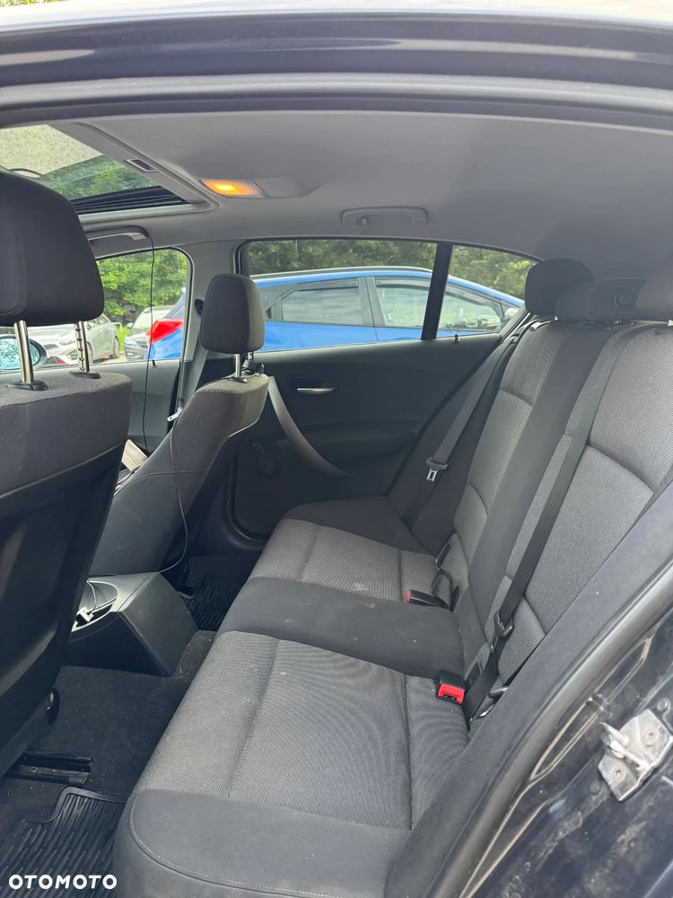 BMW Seria 1 116i - 9