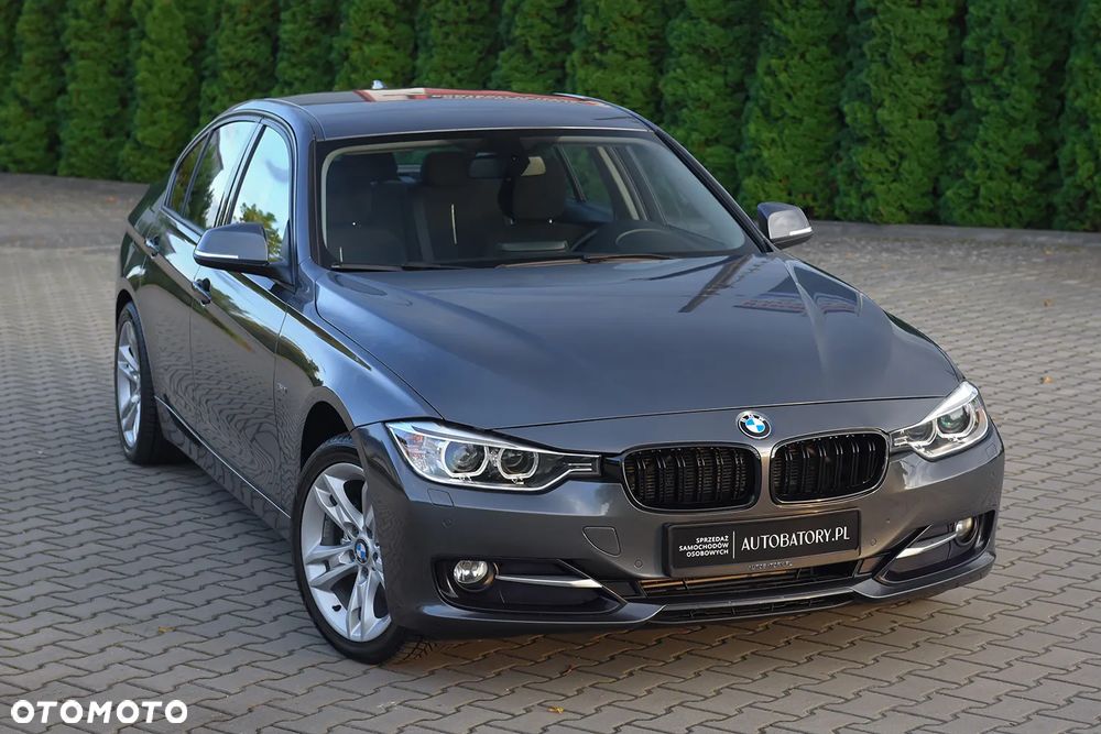 BMW Seria 3 318d Sport Line - 5