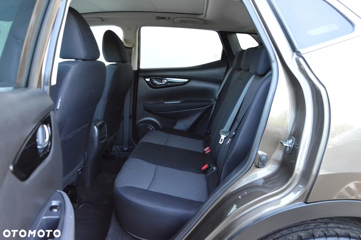 Nissan Qashqai 1.6 DCi N-Connecta EU6 - 27