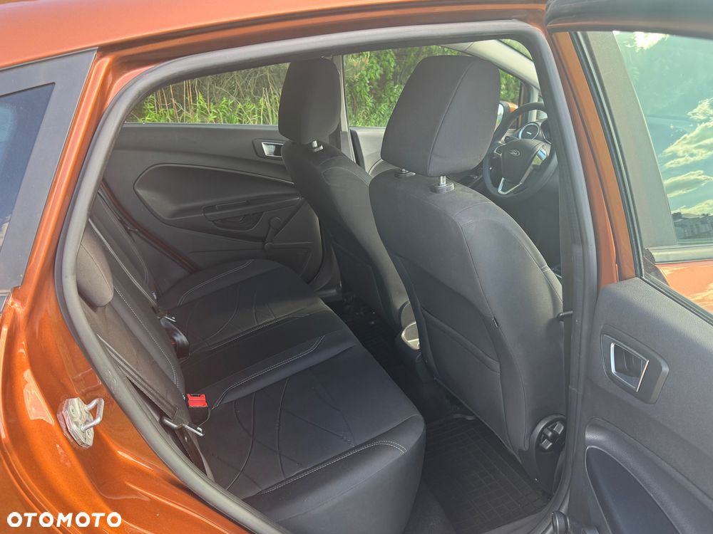 Ford Fiesta - 11