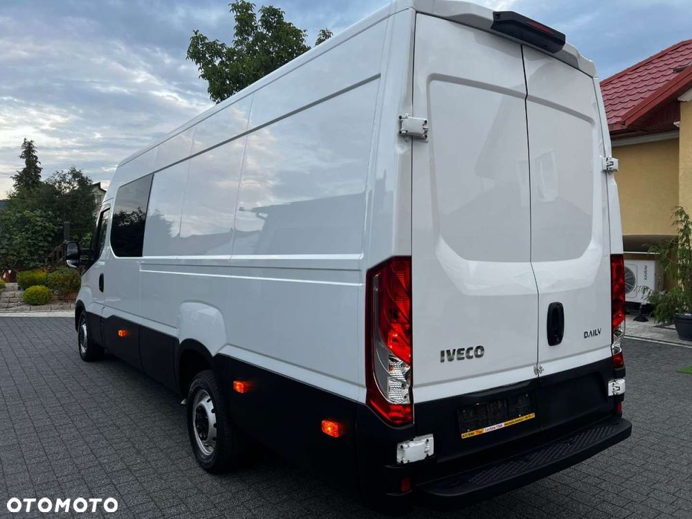 Iveco Daily Max 7 -osobowe - 3