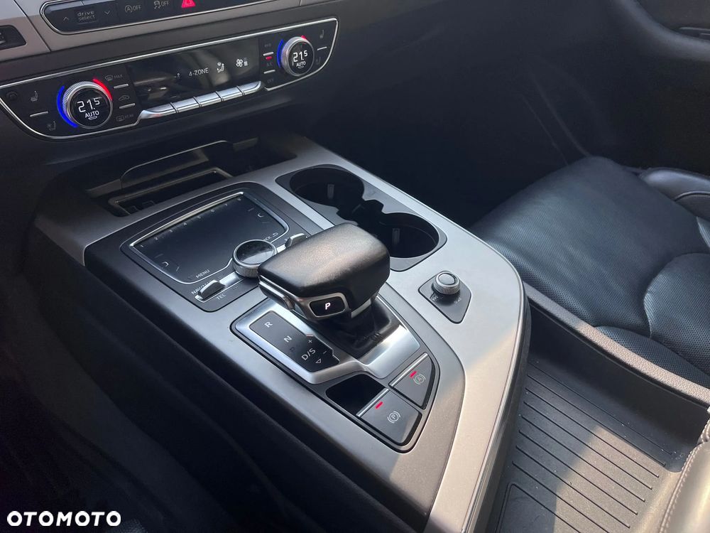Audi Q7 - 5