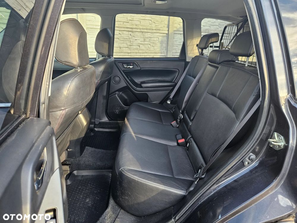 Subaru Forester 2.0D Sport - 20