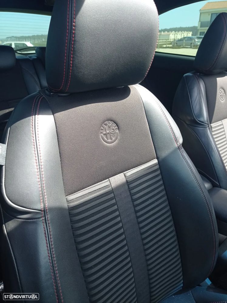 Alfa Romeo Giulietta 2.0 JTDM 16V - 10