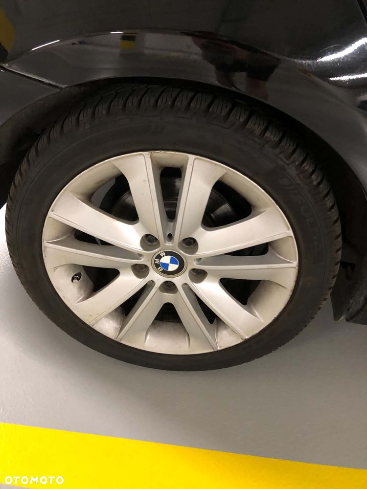 BMW Seria 1 116i - 30
