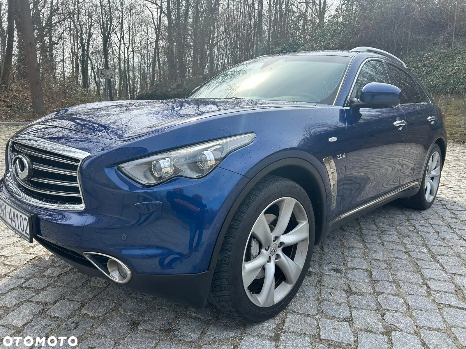 Infiniti QX70 3.0d S Premium - 7