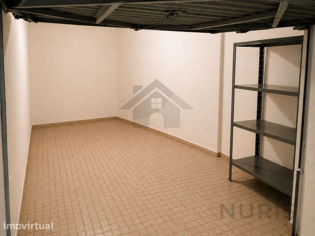 Garagem para Venda e Arrendamento Anual em Portimão - Grande imagem: 3/14