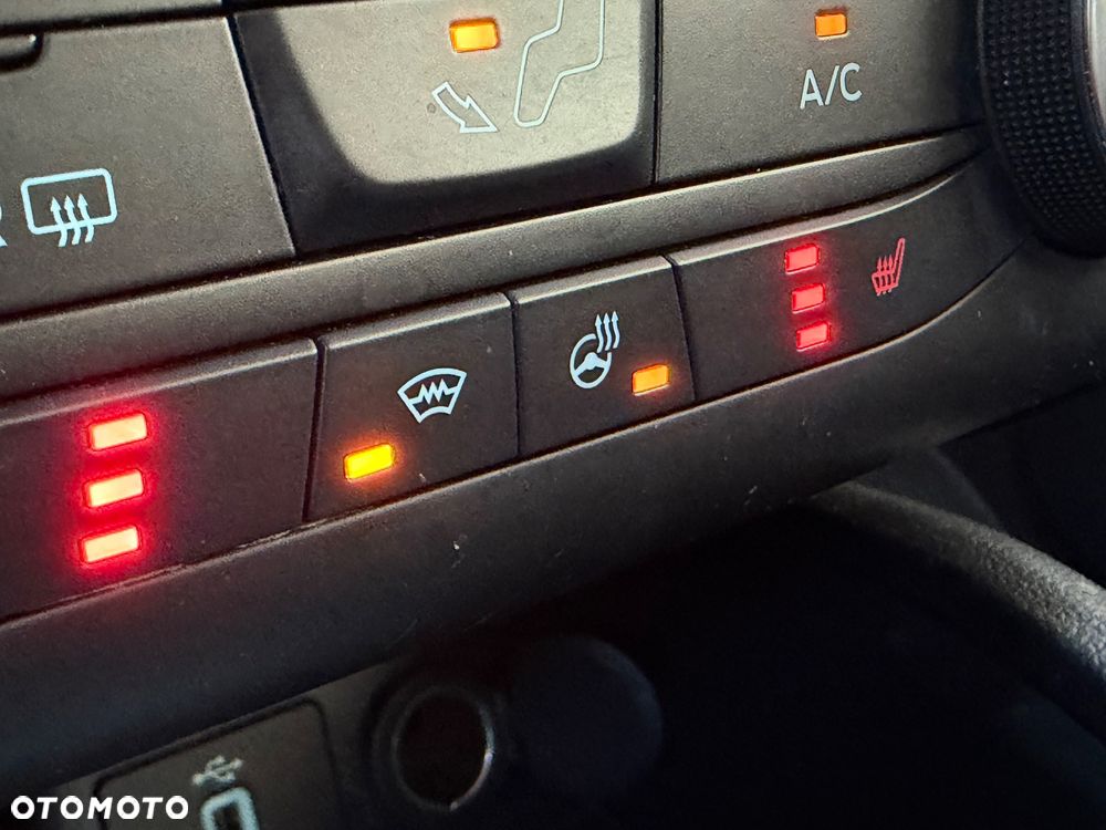 Ford Focus 1.0 EcoBoost Start-Stopp-System COOL&CONNECT DESIGN - 21