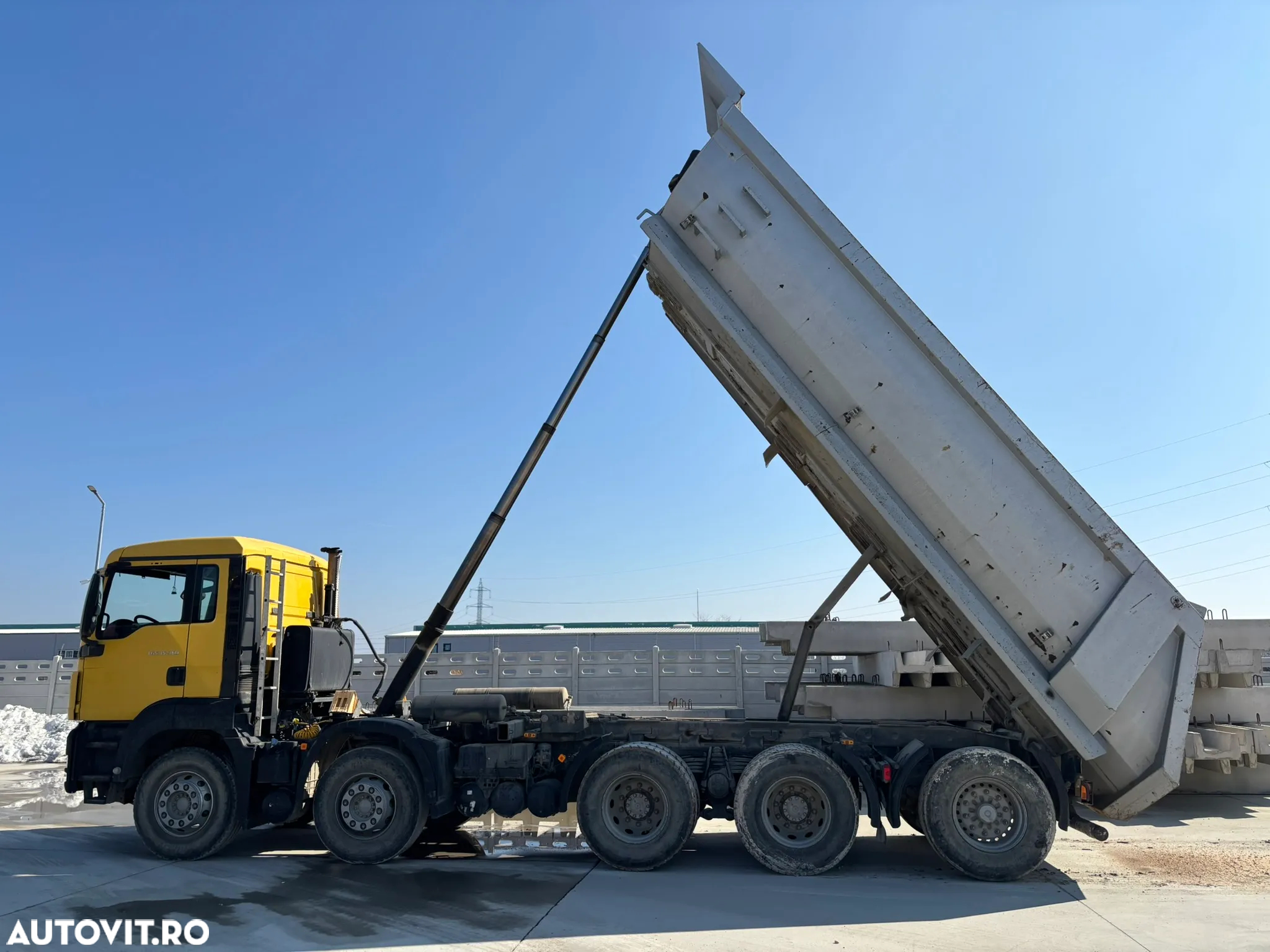 MAN TGS 35.360 8X4BB - 4