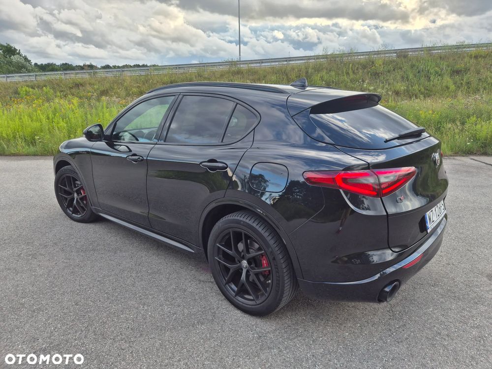 Alfa Romeo Stelvio 2.0 Turbo Veloce Q4 - 5