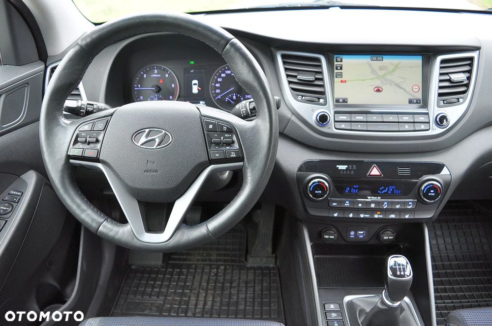 Hyundai Tucson blue 1.7 CRDi 2WD Style - 30