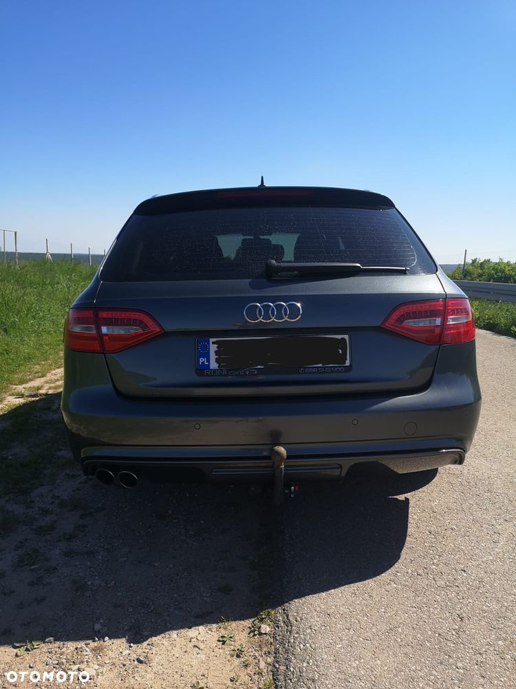 Audi A4 Avant 2.0 TDI Quattro S tronic - 5