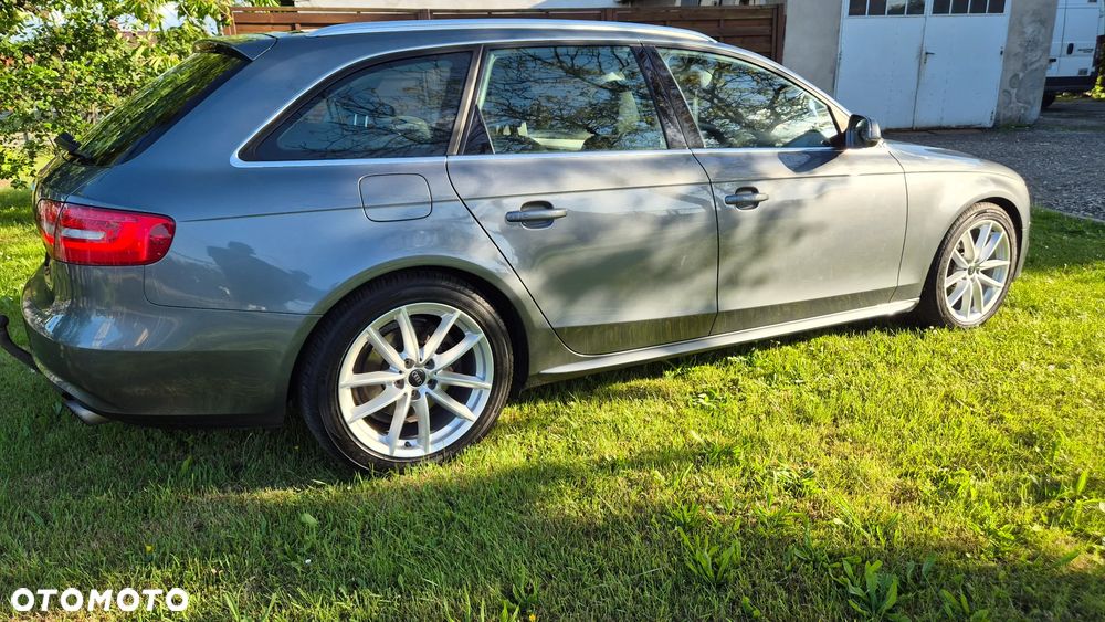 Audi A4 Avant 2.0 TFSI quattro Ambition - 11
