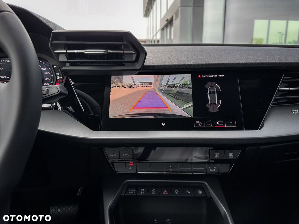 Audi A3 Sportback - 32