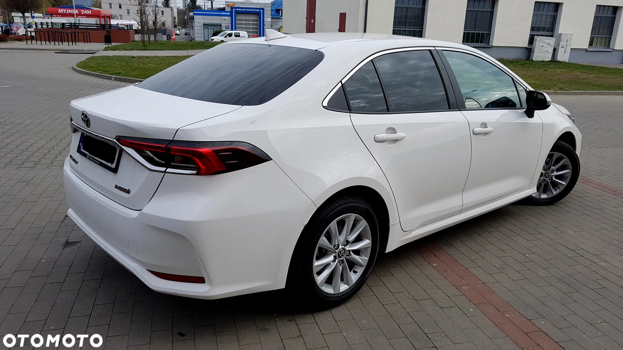 Toyota Corolla 1.8 Hybrid Comfort - 4