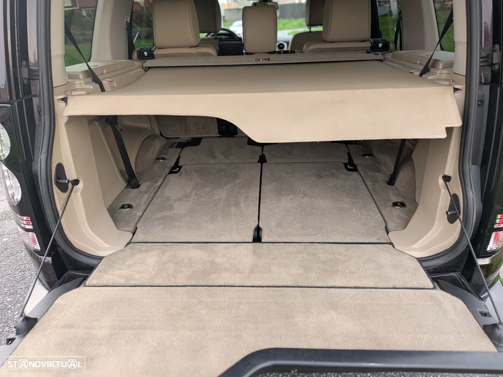 Land Rover Discovery 3.0 TD V6 HSE - 33