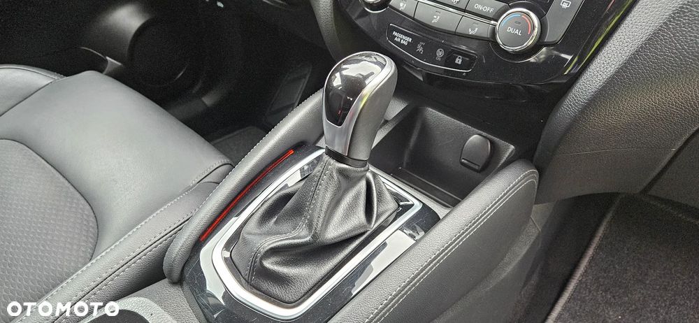 Nissan Qashqai - 23