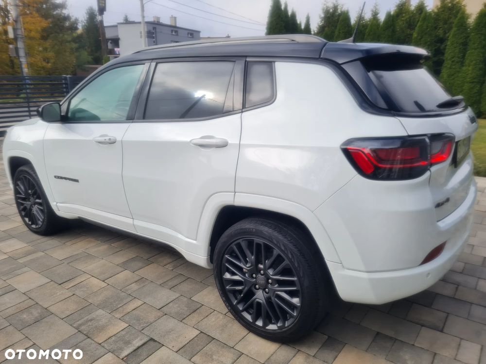 Jeep Compass - 8