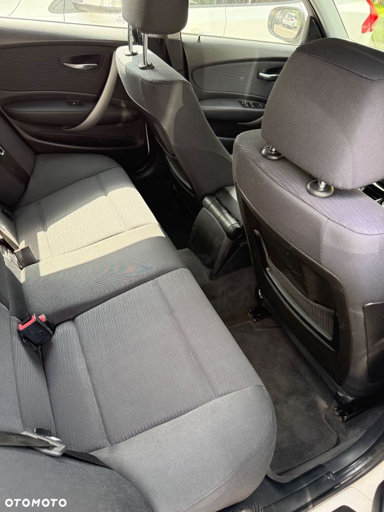 BMW Seria 1 - 8