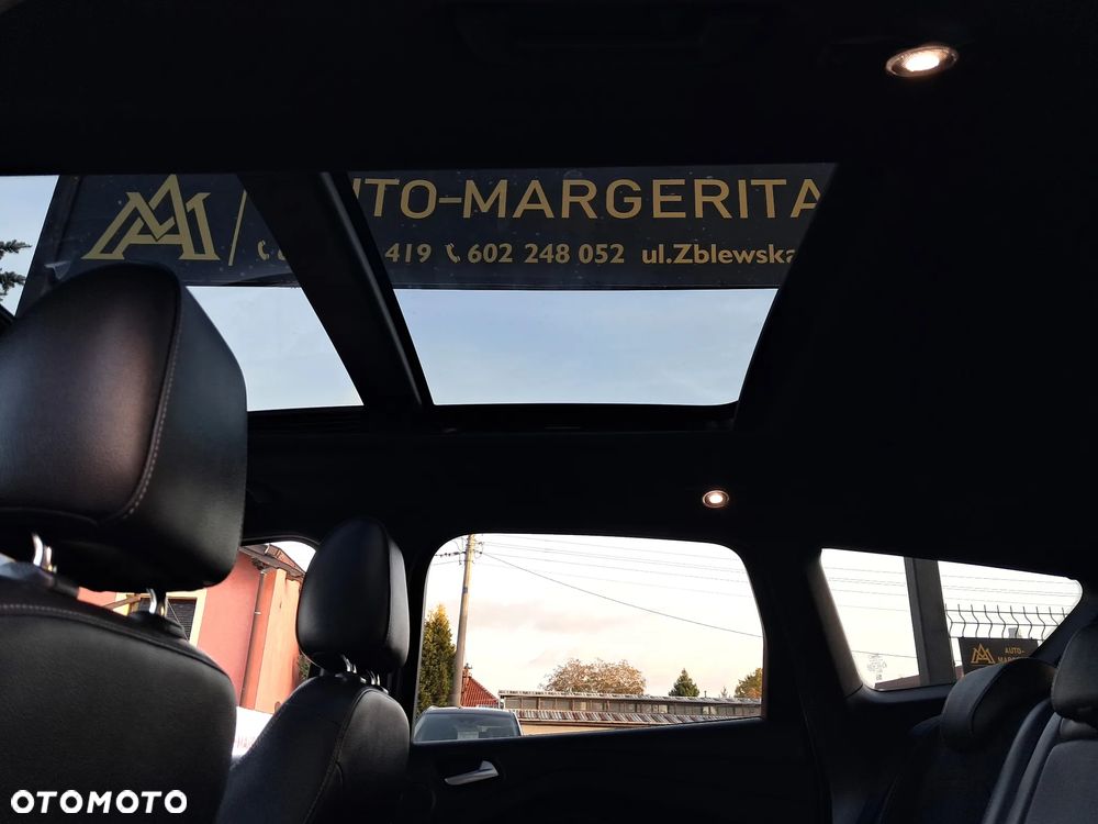 Ford Kuga 2.0 TDCi 4x4 ST-Line - 28
