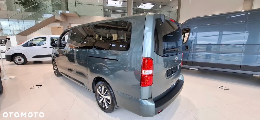 Toyota Proace Verso 2.2 D4-D Long Family - 6