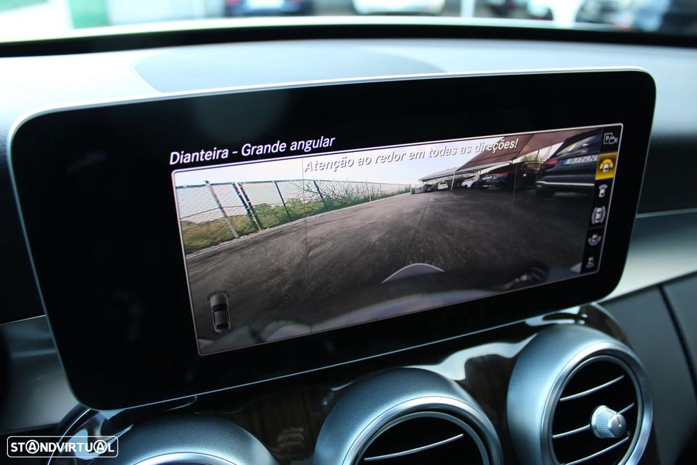 Mercedes-Benz C 300 4Matic 9G-TRONIC AMG Line Advanced - 32