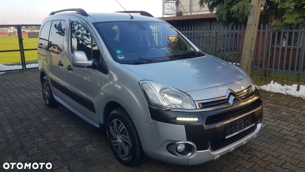 Citroën Berlingo Multispace HDi 115 FAP XTR - 12