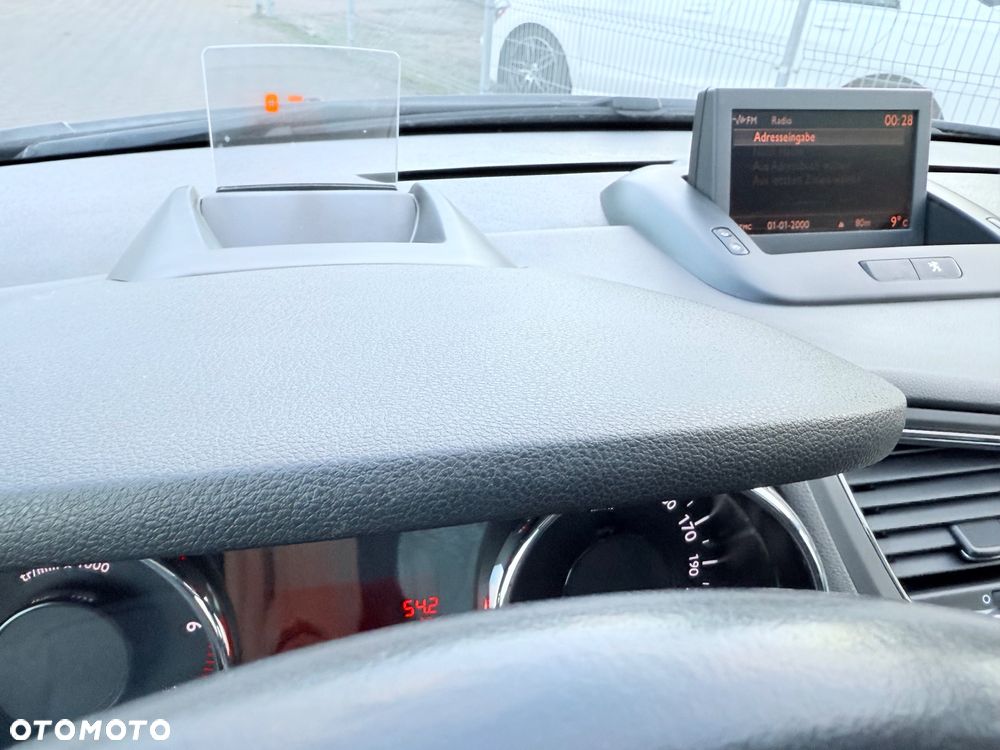 Peugeot 5008 155 THP Family Plus - 18