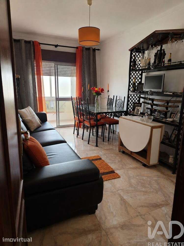 Apartamento em Alhandra, São João dos Montes e Calhandriz de 70 m2 - Grande imagem: 2/17