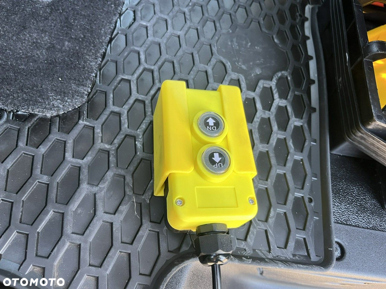 Iveco Daily - 28