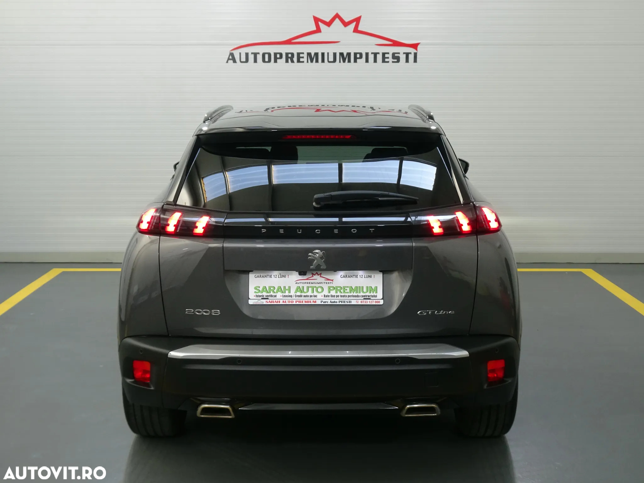 Peugeot 2008 PureTech 130 EAT8 GT - 10