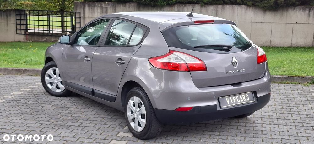 Renault Megane 1.6 16V 110 TomTom Edition - 6