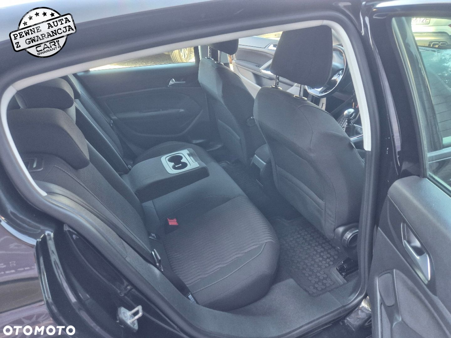 Peugeot 308 1.6 BlueHDi Allure S&S - 19