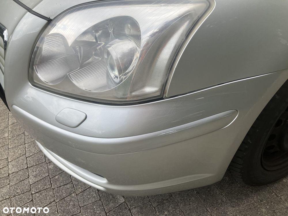 Toyota Avensis 2.0 VVT-i Prestige - 17