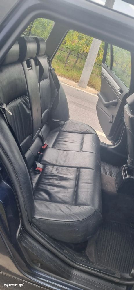 BMW 320 d Touring - 13