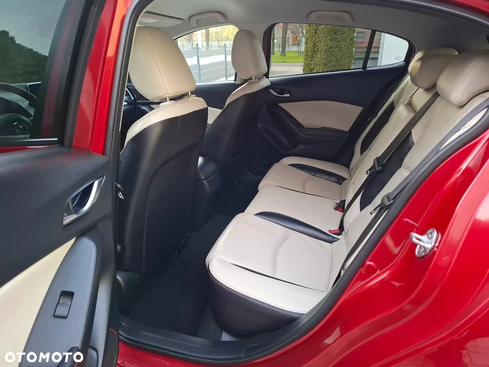 Mazda 3 SKYACTIV-G 120 Urban Limited - 12