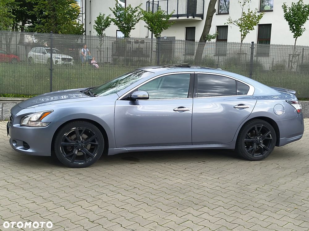 Nissan Maxima 3.5 S - 11