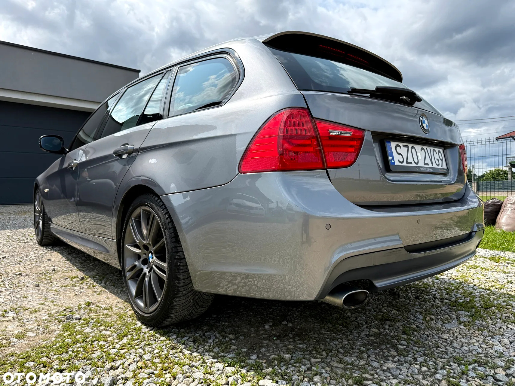BMW Seria 3 320d DPF Touring - 21