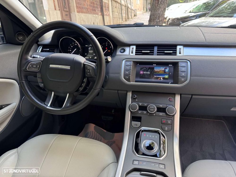 Land Rover Range Rover Evoque - 16