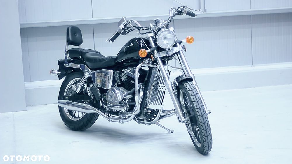 Junak M11