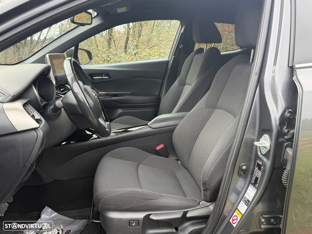 Toyota C-HR 1.8 Hybrid Square Collection - 4